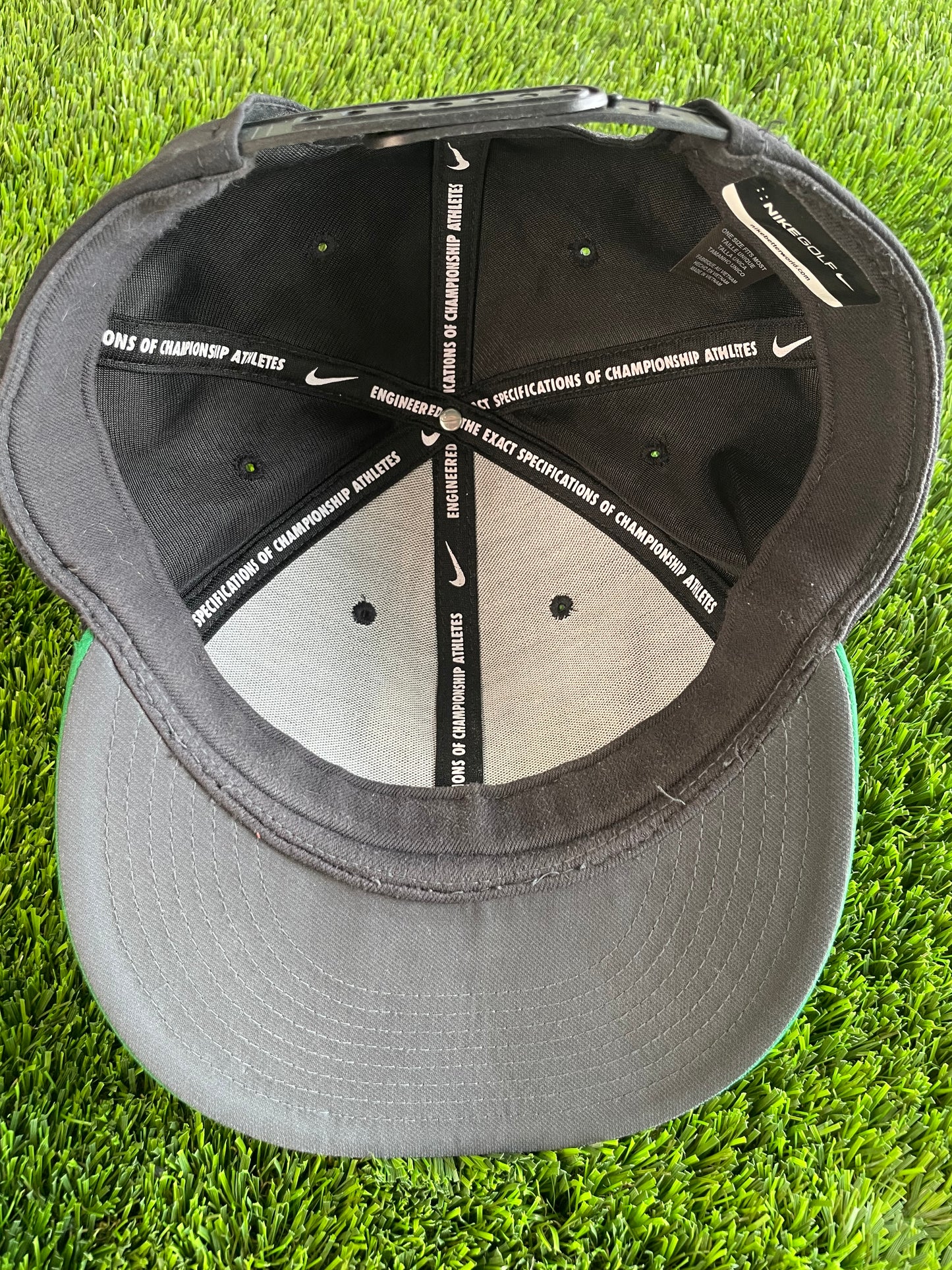 Nike Golf hat